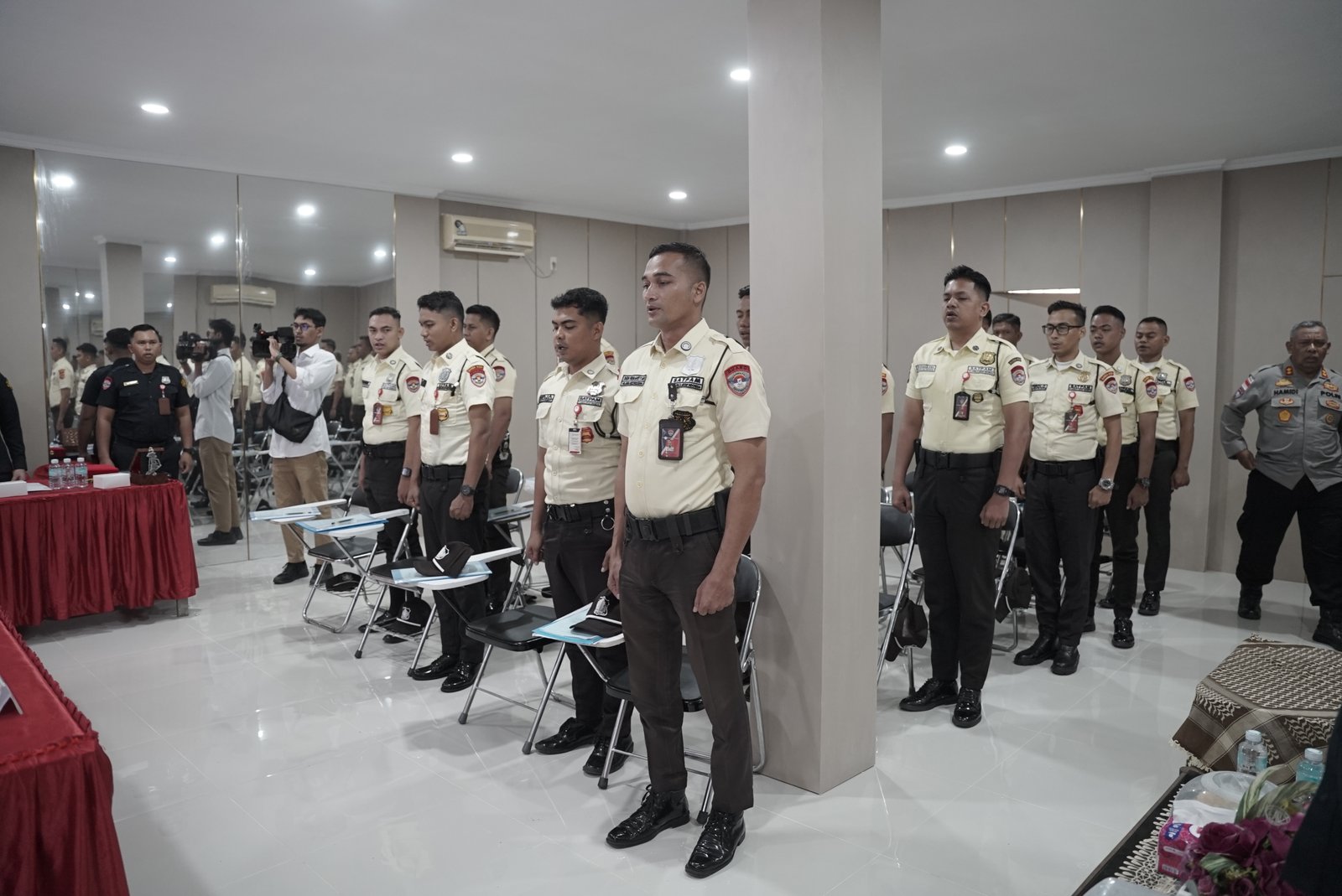Foto Barisan Security Jannata 2